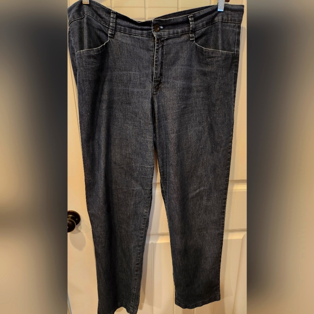 Lee Relaxed Fit Straight Leg Jeans 16W Medium Wash